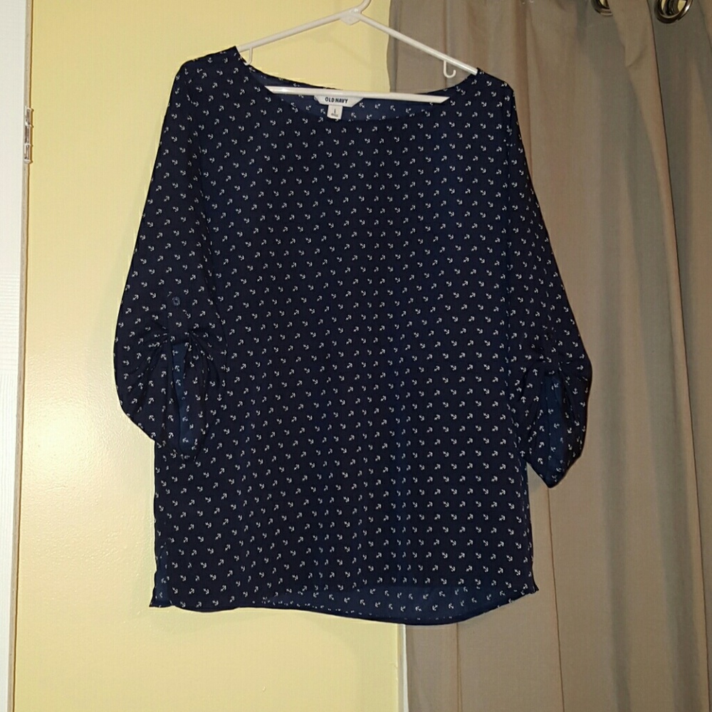 Old Navy top